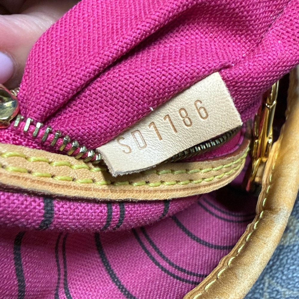 Louis Vuitton Delightful MM - Picture 10 of 10